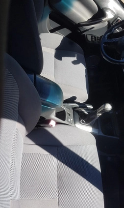 Toyota RAV4 cena 27500 przebieg: 218000, rok produkcji 2005 z Olkusz małe 191